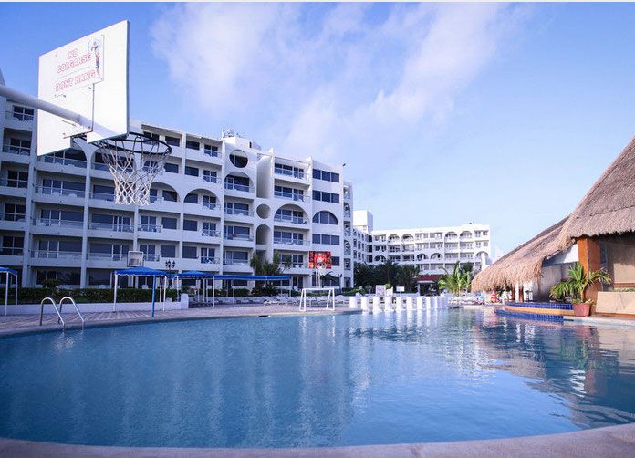 Aquamarina Beach Cancun 6 Aquamarina Beach Cancun Pool