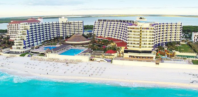Crown Paradise Cancun