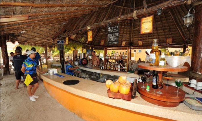 Cancun Catamarans Open Bar
