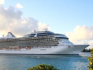 Desire Cruise Oceania Riviera