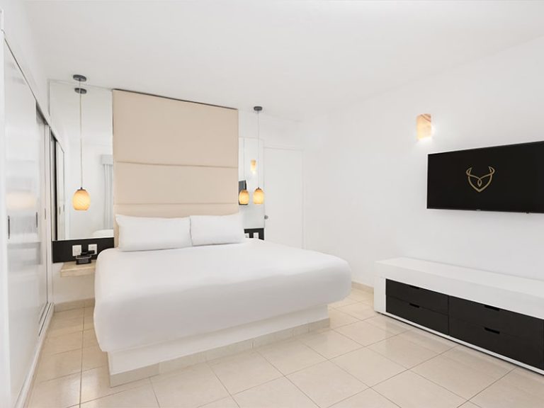 Desire Riviera Maya Deluxe Garden View Room Interior