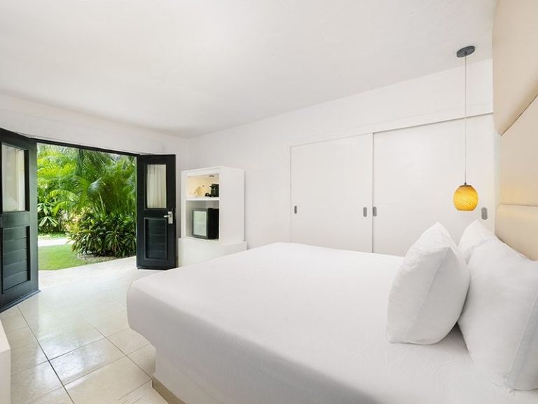 Desire Riviera Maya Deluxe Garden View Room Interior