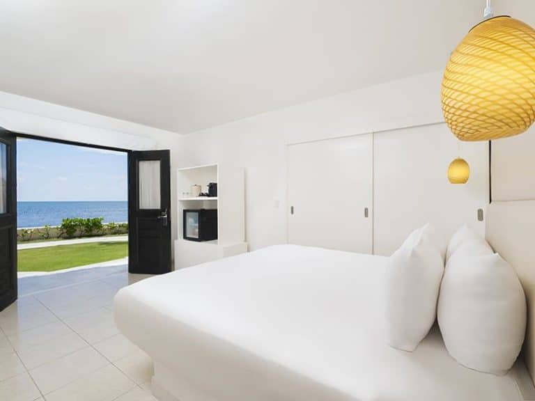 Desire Riviera Maya Deluxe Ocean View Room Interior